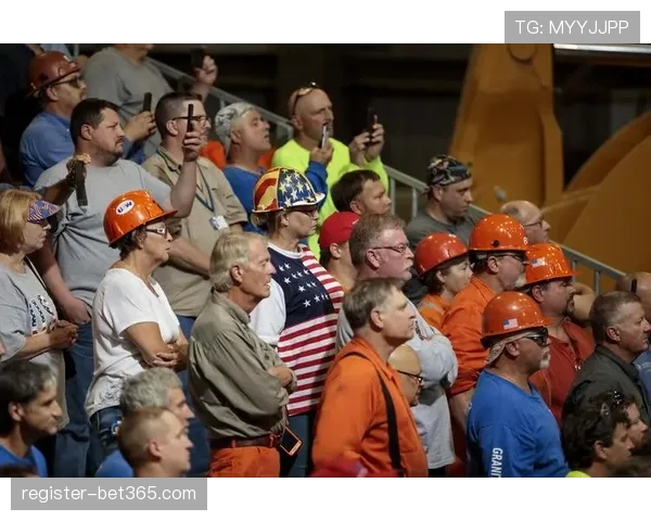 金牛队朱松,玮签约在身,全力助力梦,乐竞体育官网,LeJin,SPORTS,乐竞体育中国官网,LeJin体育平台,乐竞体育服务